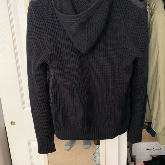 Express Sweater Hoodie - Picture 7 of 9